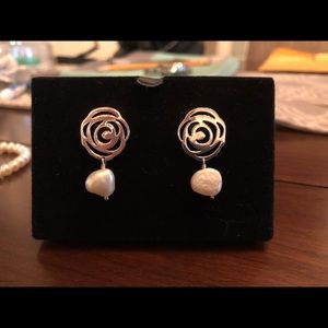 Tous rose earrings